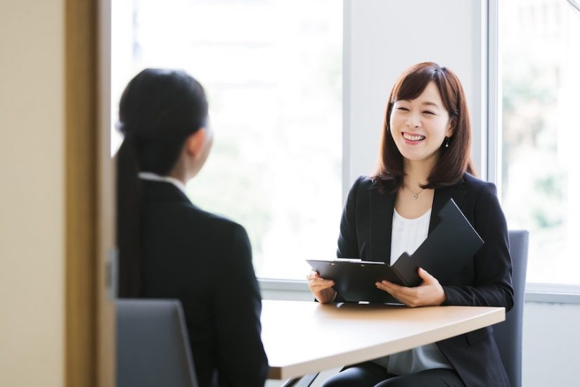面試官：「我5個兒子都各有1個姊姊，我共有幾個小孩？」　回答10個的被淘汰了
