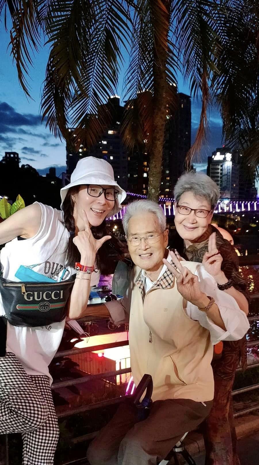 50多年演藝人生落幕！本土劇一哥「年輕帥照首曝」完勝韓國歐爸　「和太太是高顏值夫妻」是演藝圈楷模