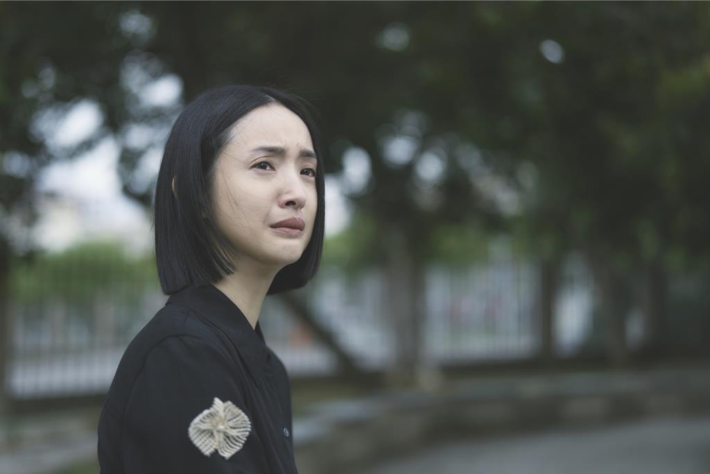 伺候我奶奶大半輩子！我媽「退休後性格丕變」開始不遷就我爸　奶奶跌一跤我媽狠下心「7天我爸就崩潰」