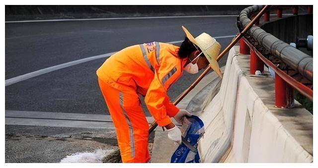 20歲女學生失蹤!9天後「被清潔員發現」崩潰:她在垃圾桶裡 警方一查「恐是熟人害的」