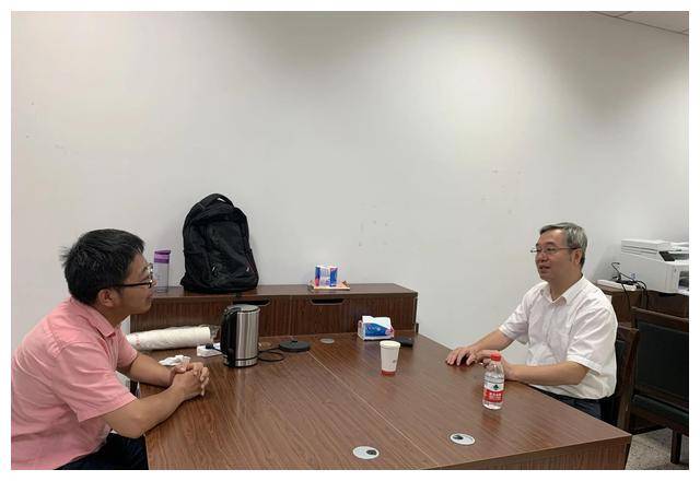 22歲女大生「亂丟衛生棉」竟引發一樁命案！55歲男教授「被判13年」自首後悔痛哭