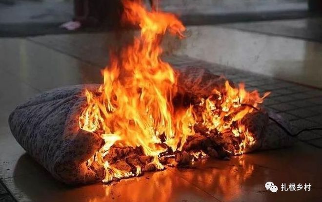 「遺物四不燒，留下子孫富」！老人去世後　「4種遺物」千萬別燒：留下來是一種福氣