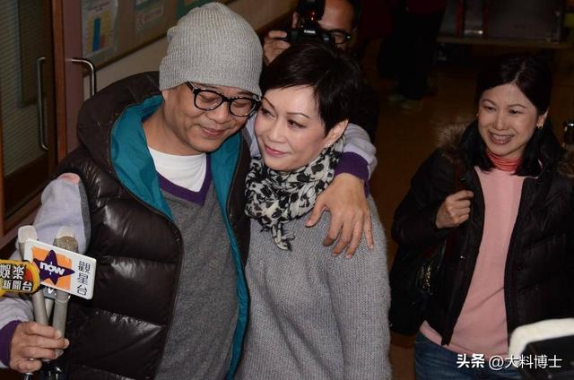 視帝結婚28年「膝下無子」原因令人動容　「太太身分不簡單」被視童話愛情