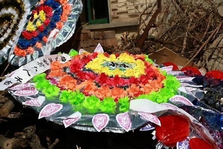 「喜喪」背後的文化意義：老人離世滿足這三大條件，葬禮竟成慶典？