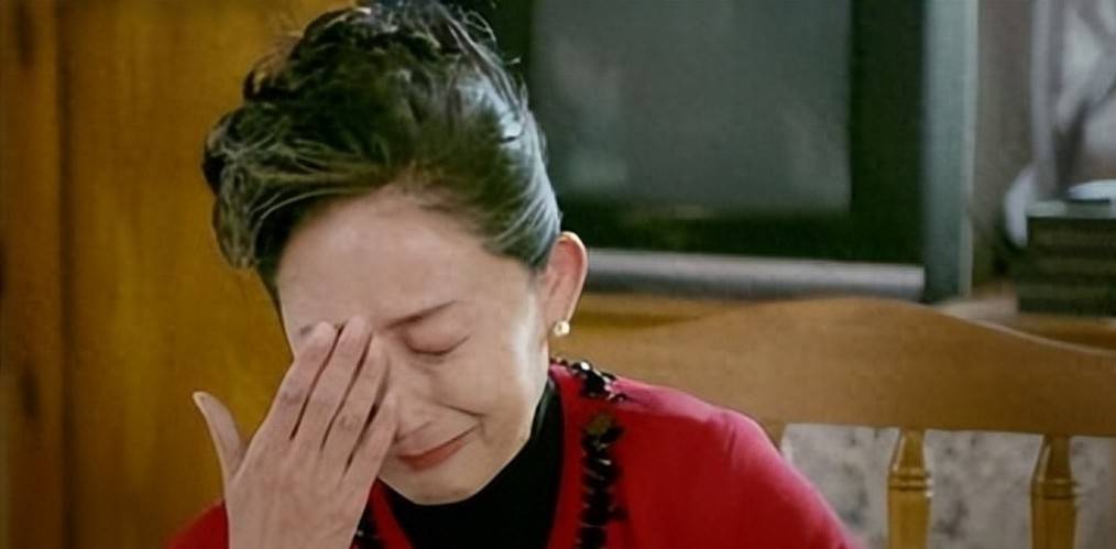 公公養情人15年！婆婆「堅決不離婚」我心疼又不解　公公去世後「婆婆坦白原因」才知我想得太簡單