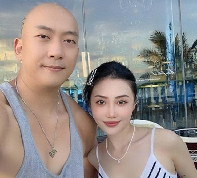  演活反派！43歲男星「迎來前世情人」　遭爆無戲可拍「轉行機場工作養家」
