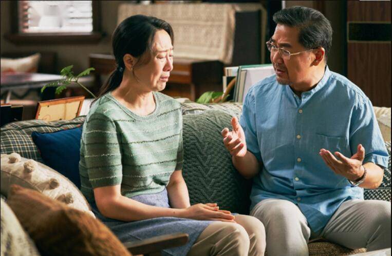 給姪子發18年紅包！我退休後「拒絕給一毛錢」　「母親回撥電話」我一接起心涼