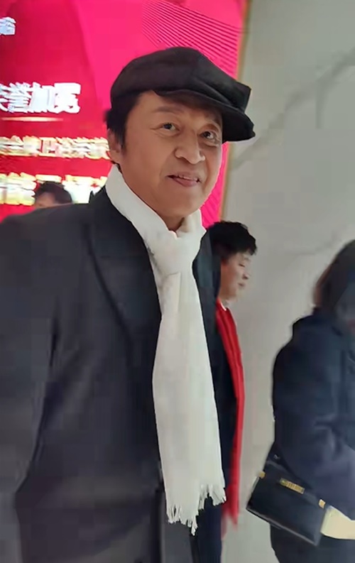 瓊瑤劇第一美男「62歲生圖流出」網驚：歲月無情　「公開三封親筆信」哀悼恩師