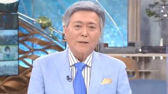 77歲傳奇主播走了！罹癌4期「仍堅守崗位」　切除膀胱後「依然回到主播台」粉絲感動落淚