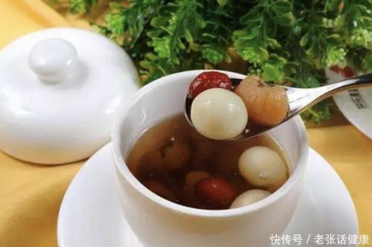 桂圓乾泡水別亂泡！一次放「3-5顆」剛剛好　泡之前「注意五件事」：這類人要多喝