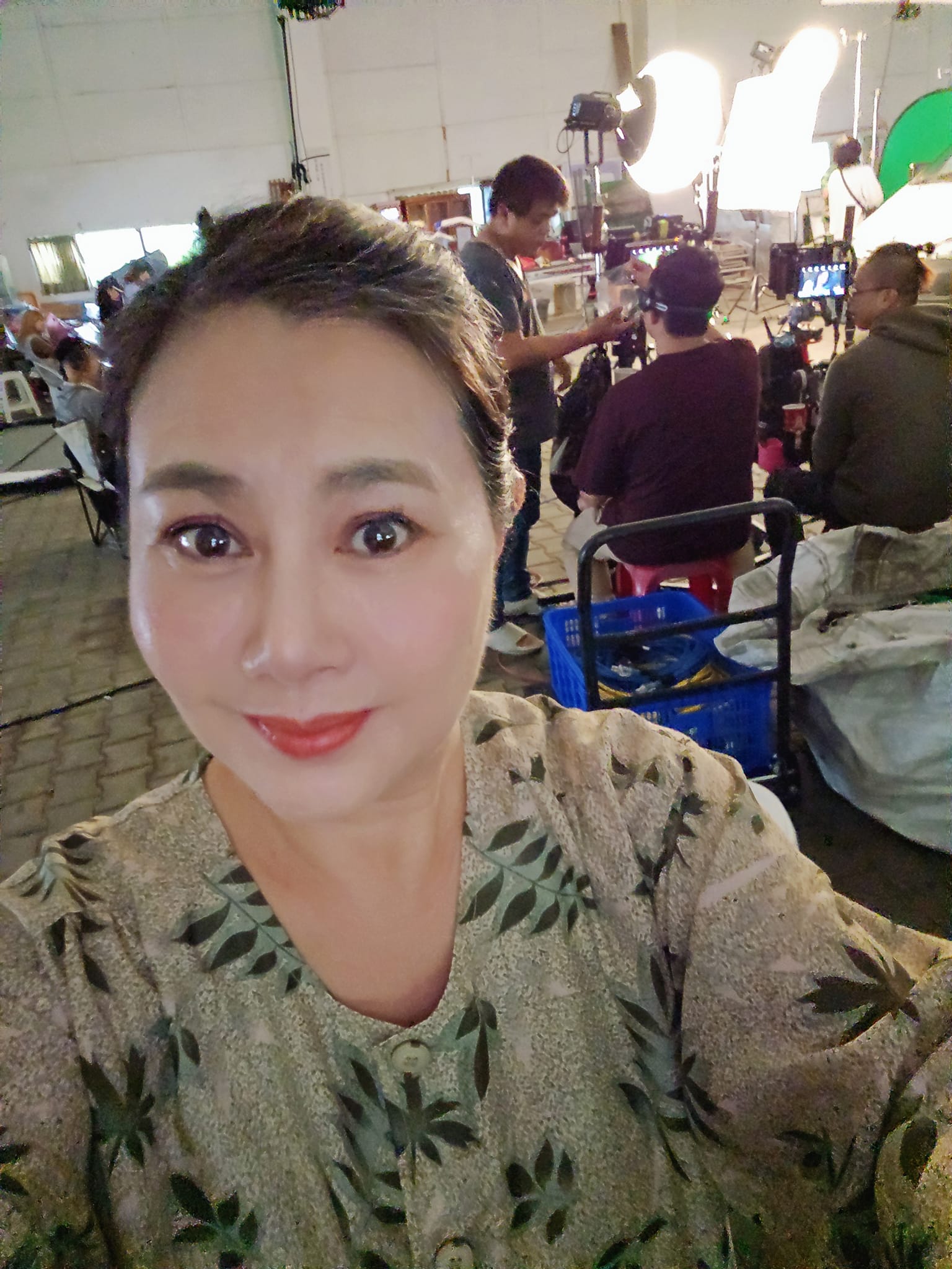 離婚2次撐不住！62歲本土女星認了「下海當酒店小姐」　崩潰「身上只剩200塊」：逼不得已