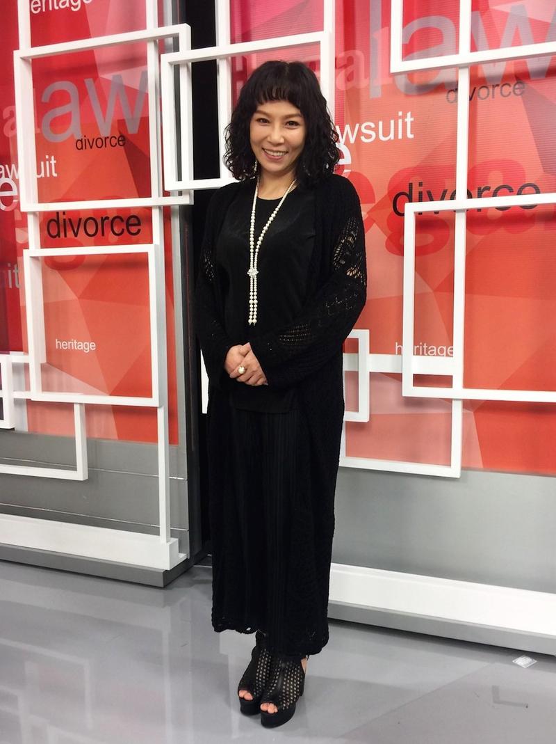 比八點檔狗血！本土女星大義滅親「送媽媽進牢房」　慘淪搖錢樹「20年爸爸是假的」