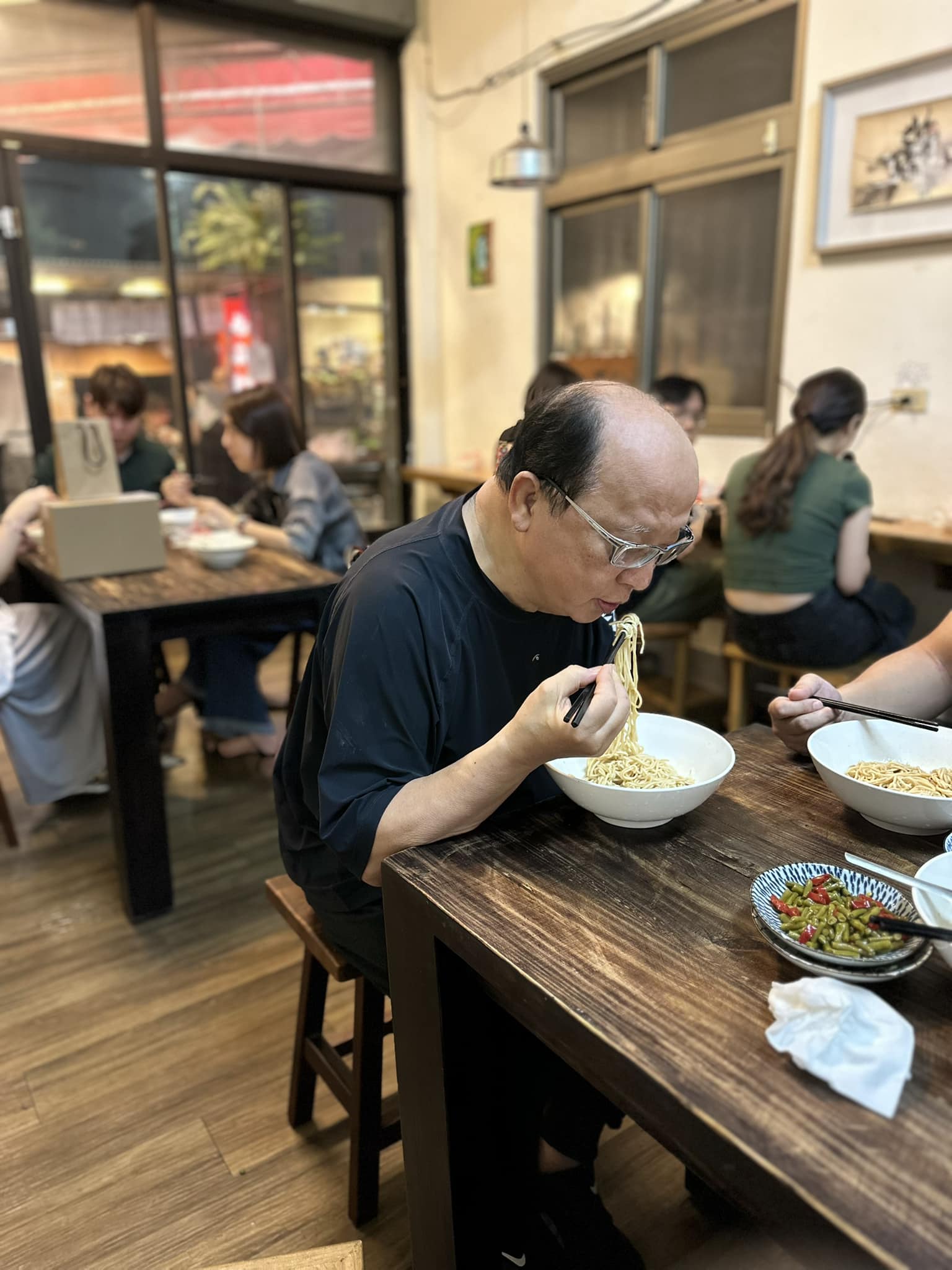 嫁給胡志強!知名女星出車禍「失去一隻手臂」 陳文茜「不捨爆近況」:很心疼