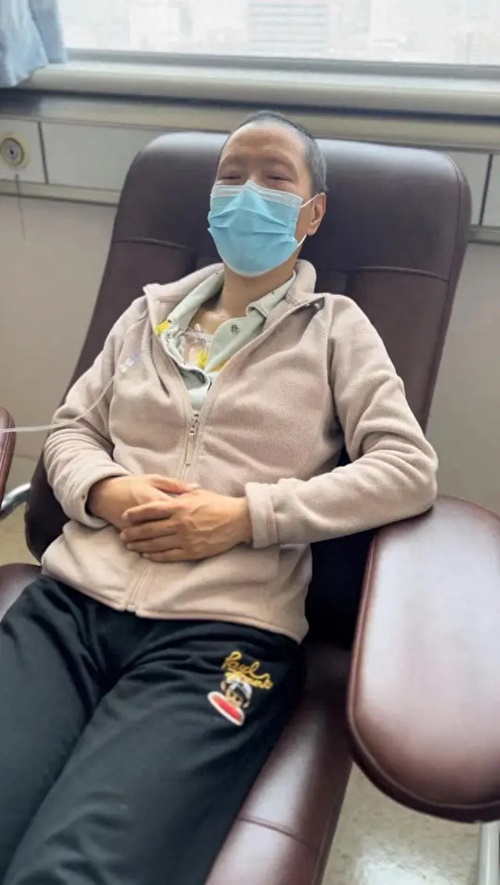 50歲大咖「確診乳癌晚期」住院追蹤2年　「年收千萬」卻賠上健康