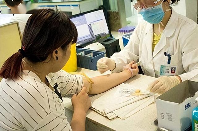 「補」過頭反傷身！醫師揭「4大飲食習慣」恐成高血脂元兇 年長者尤需警惕