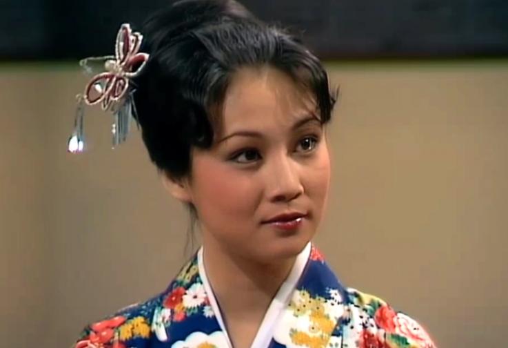 原來「她」已悄悄離世！金庸劇爆紅是「最美中年黃蓉」　當紅時「退圈學中醫」無兒無女：走後獨留丈夫一人