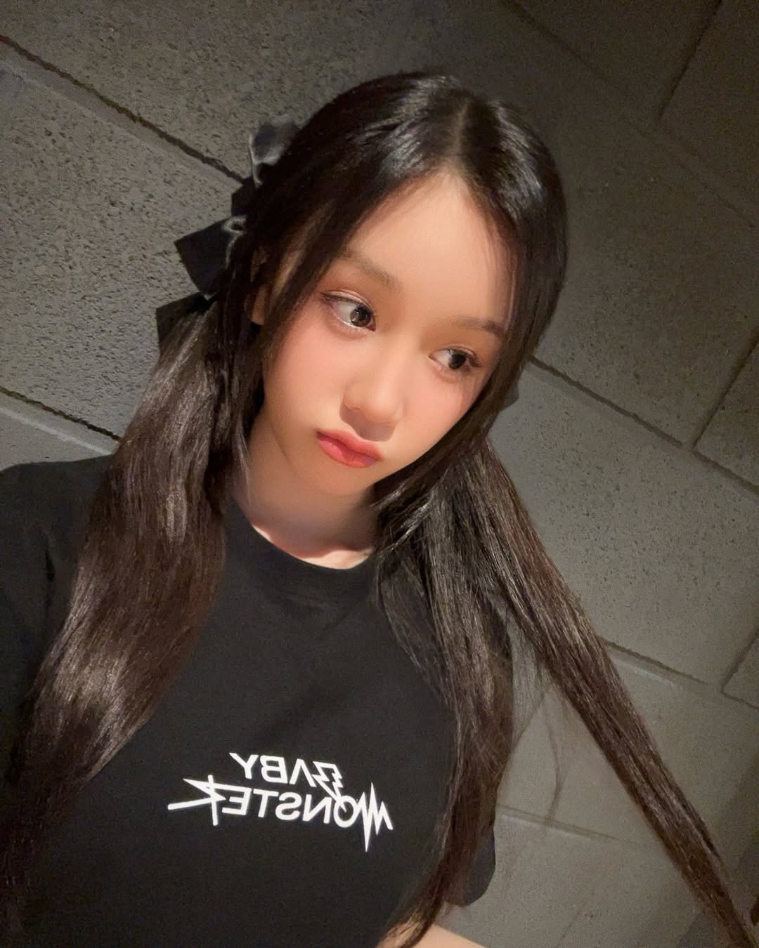 微微一笑美翻！飛機上遇見「清純系初戀級女孩」　仔細一看竟是「知名人氣女星」網全羨慕