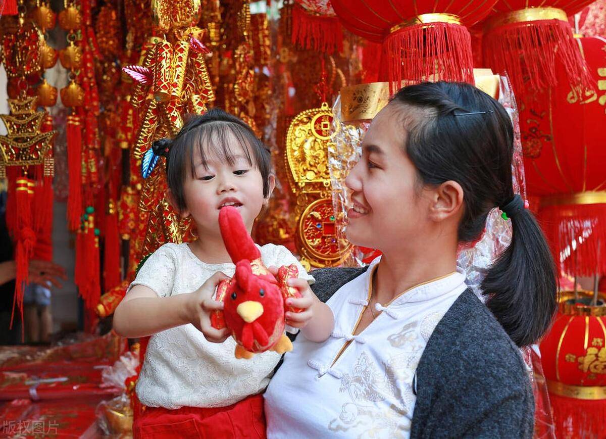 春節將至！老人說：「過年不穿三衣，穿了要換掉」指哪3種衣？穿錯「運勢下滑」一整年都倒霉
