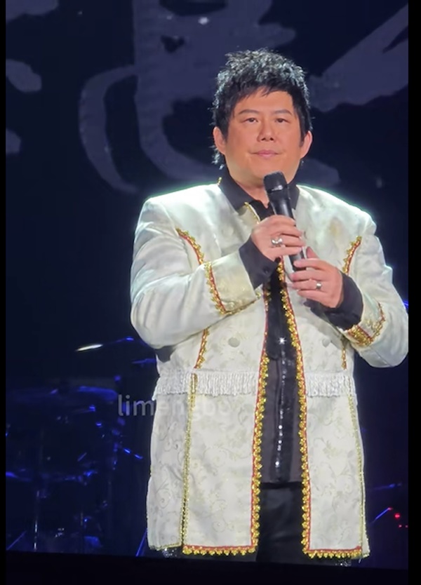 55歲情歌王子「罕登台開唱」遭酸發福髮量稀疏　「娶大陸歌手」婚後定居當地