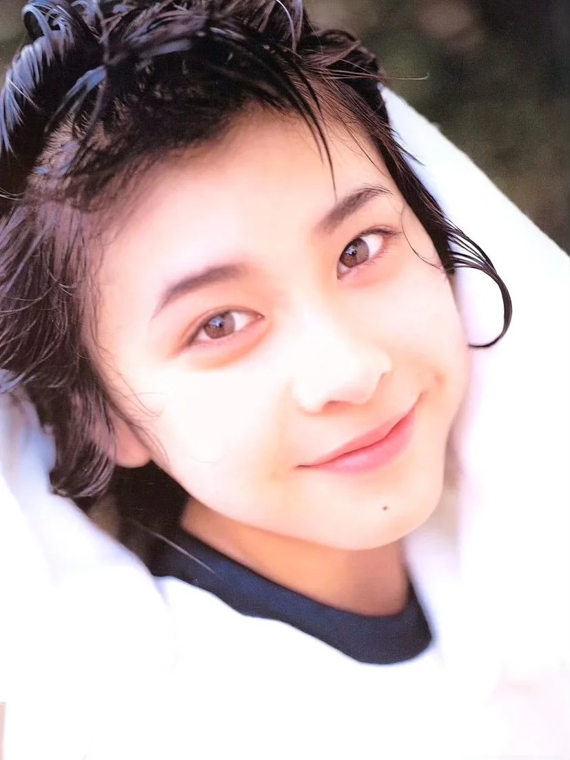 笑顏迷倒全國！當紅女星先有後婚「婚姻卻遭背叛」　遇第二春「卻突選擇輕生離開」震驚外界