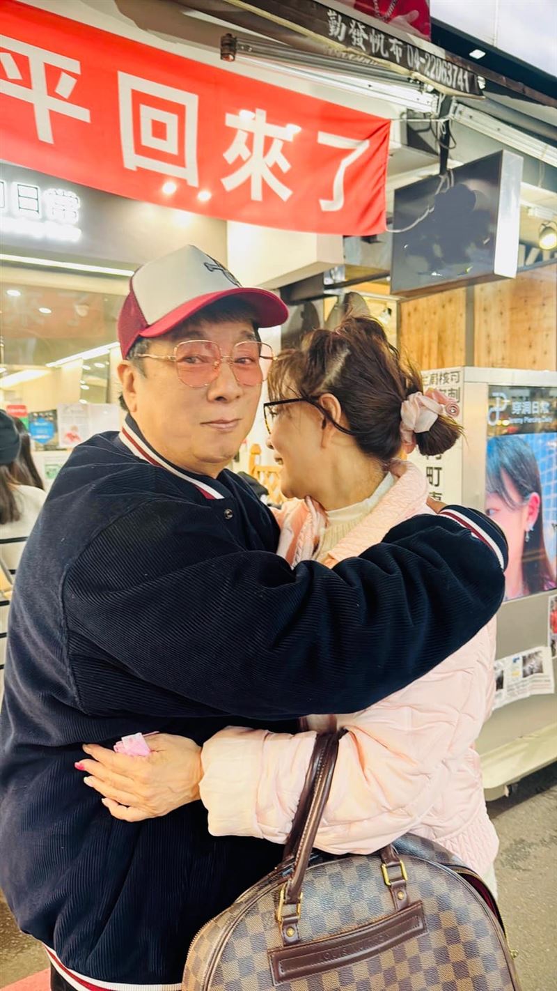 年關將近！65歲老藝人除夕「不吃團圓飯」　「獨自嗑便當」曝兩原因：寂寞很久了