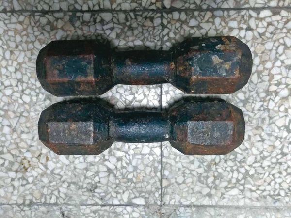 遭大嫂水泥封屍!新莊女深夜托夢「請救我出來」死不瞑目 警焚香後「馬上破案」發毛:長一樣