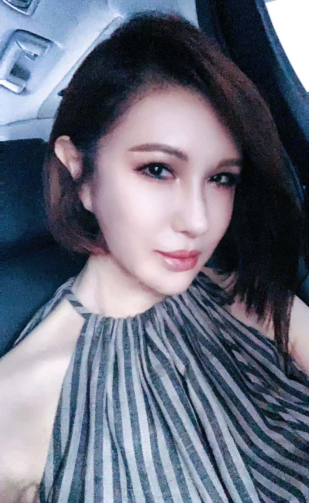 63歲利菁「驚爆失聲送醫」崩潰:插進喉嚨裡!嘆吃藥「臉冒出1問題」...