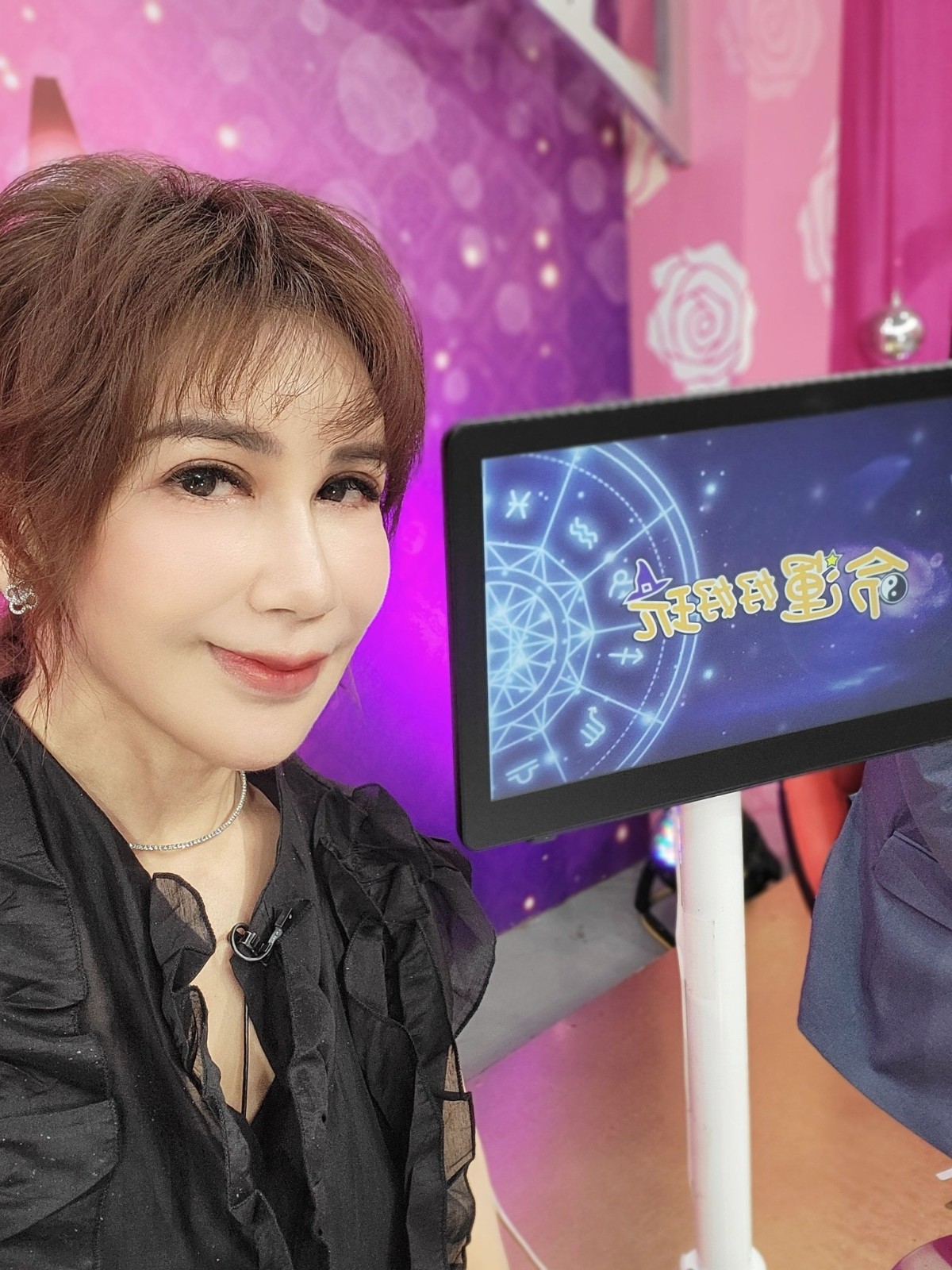 資深女星王瀞文眼部手術驚魂記：從誤診到重見光明的漫長旅程