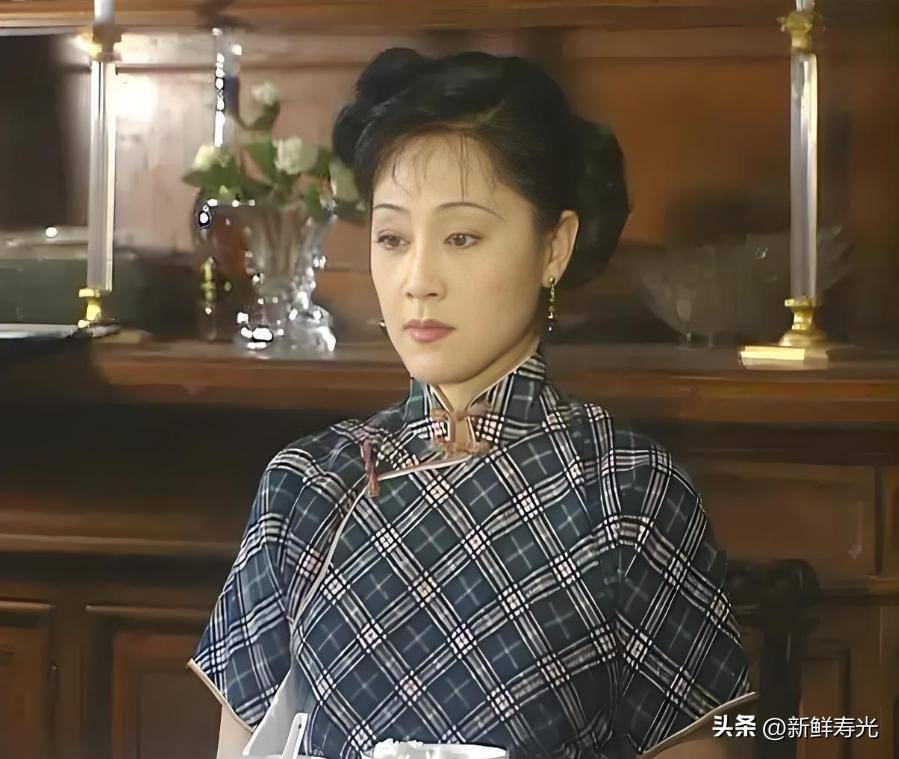 資深女星當外婆！女婿是「當紅小生」長相帥氣　親家「當年是名主播」來頭不小