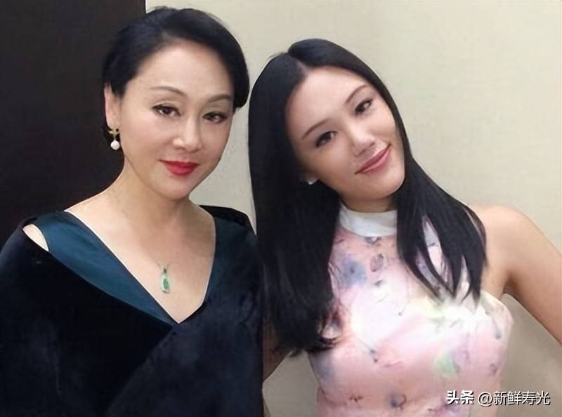 資深女星當外婆！女婿是「當紅小生」長相帥氣　親家「當年是名主播」來頭不小
