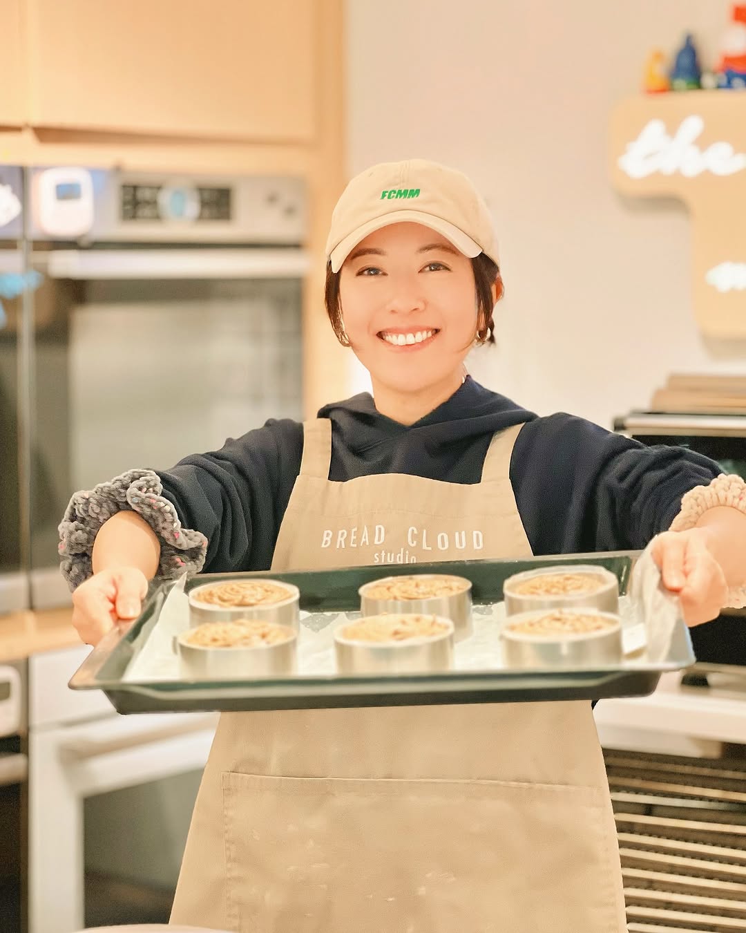離開20年電視台！44歲女星「轉換跑道開麵包店」　赴日拜師學藝「一開店瞬間售罄」大受歡迎