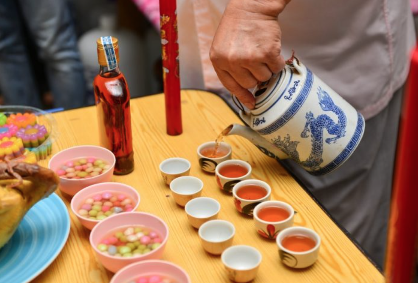 今天就是小年夜！晚上11點前「貼春聯拜天公」祈求全年平安　命理師警告「別觸犯5禁忌」：越弄越窮