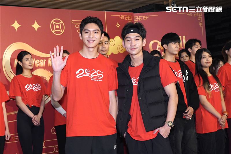 過年接噩耗！男星打麻將到一半「火速飛奔醫院」　「痛哭整整3天」哽咽：陪伴我16年