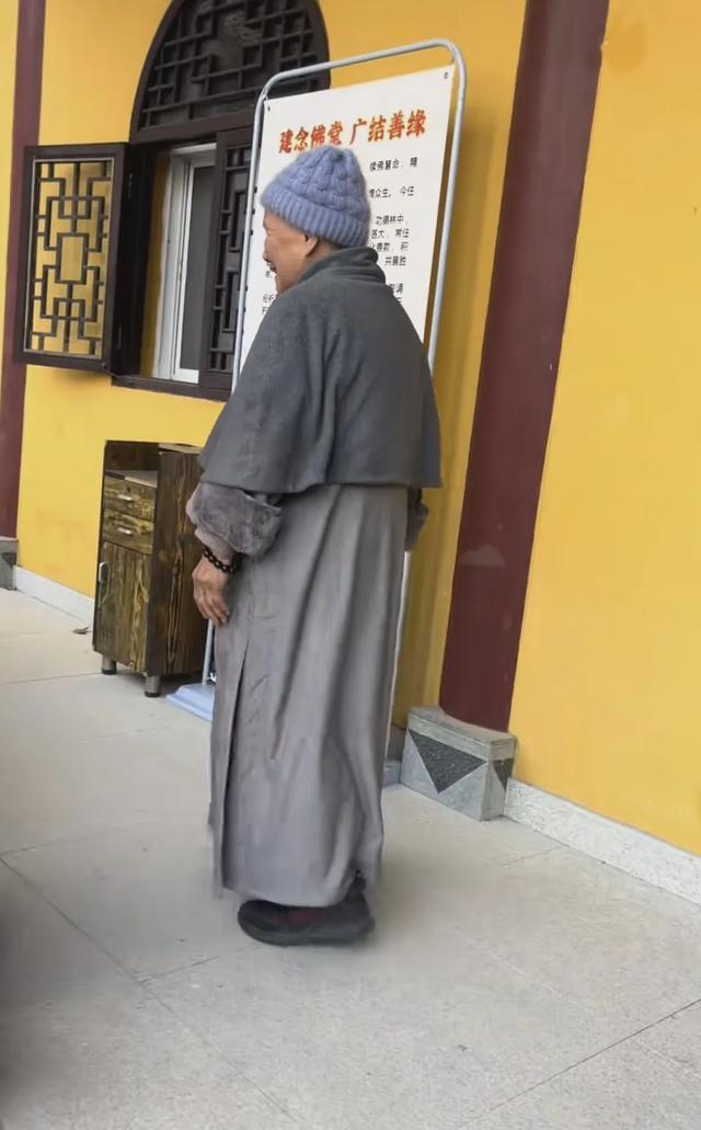 大咖天后爆「三至親皆離世」獨剩她自己　「唯一親戚出家40年」兩人斷聯至今