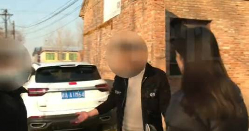 阿嬤顧孫突失蹤！女兒滑手機驚見「她與37歲男結婚」　事後回嗆兒女：「我沒欠你們」