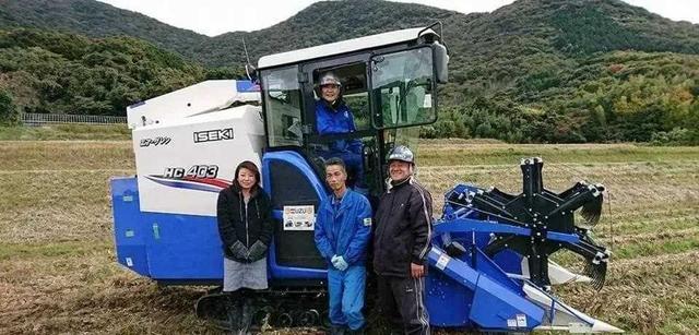 淚別亡夫！安倍晉三遺孀「卸下前首相夫人光環」每周田地耕作　自帶飯糰「樂當樸素農村婦」