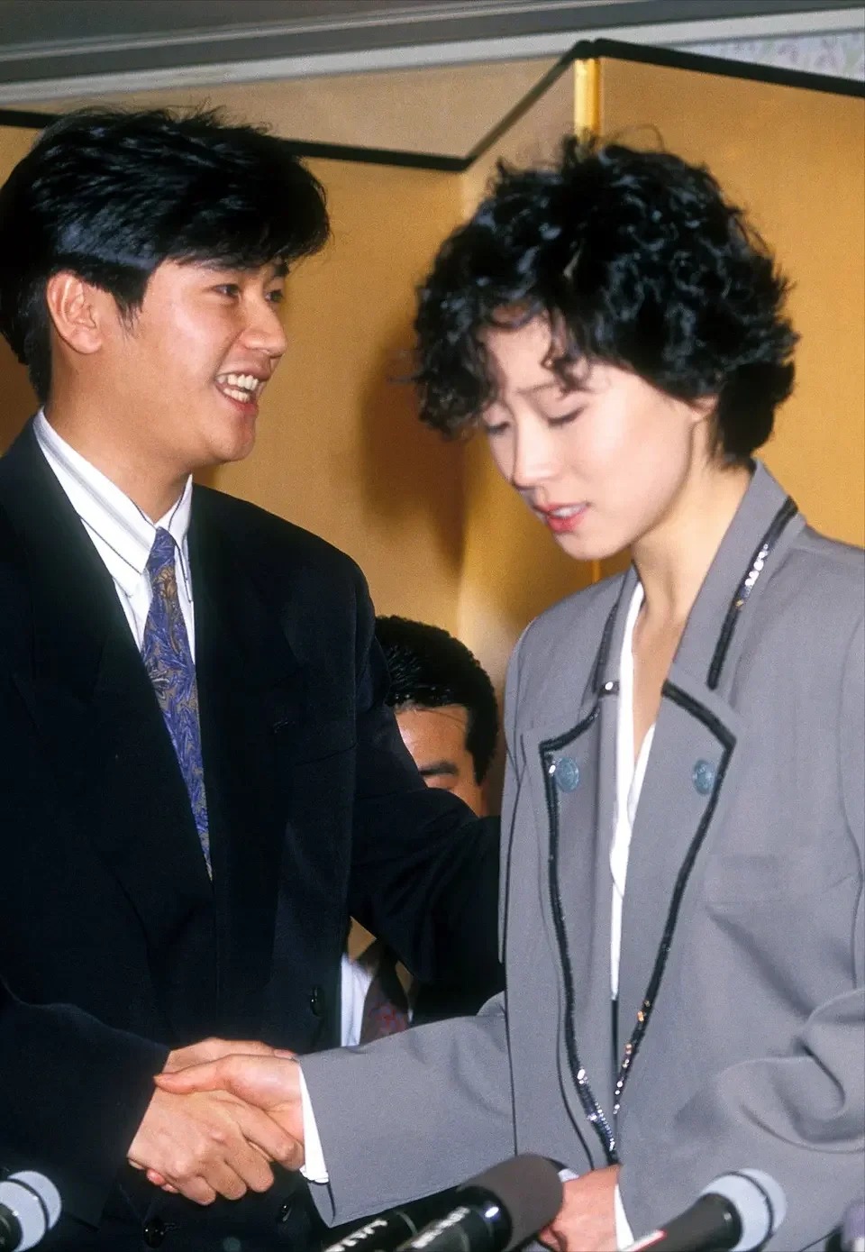 梅艷芳為他變小三！大咖男星「被封全國第一渣男」正宮崩潰輕生　如今60歲「再出軌報應來了」