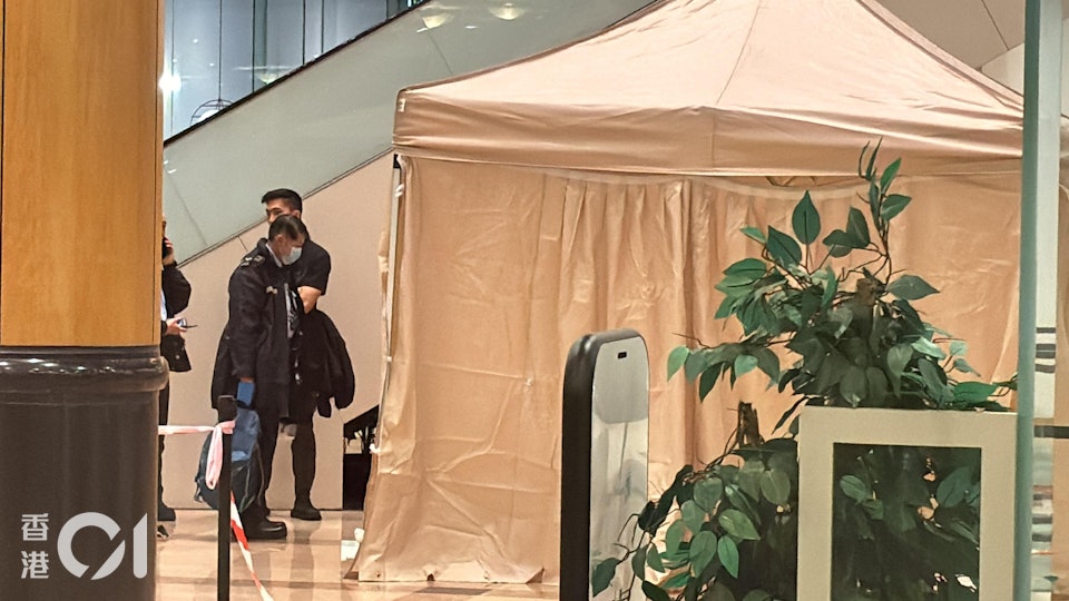 圖書館驚傳「16歲少年墜樓身亡」！知情人嘆：他困擾很久了....