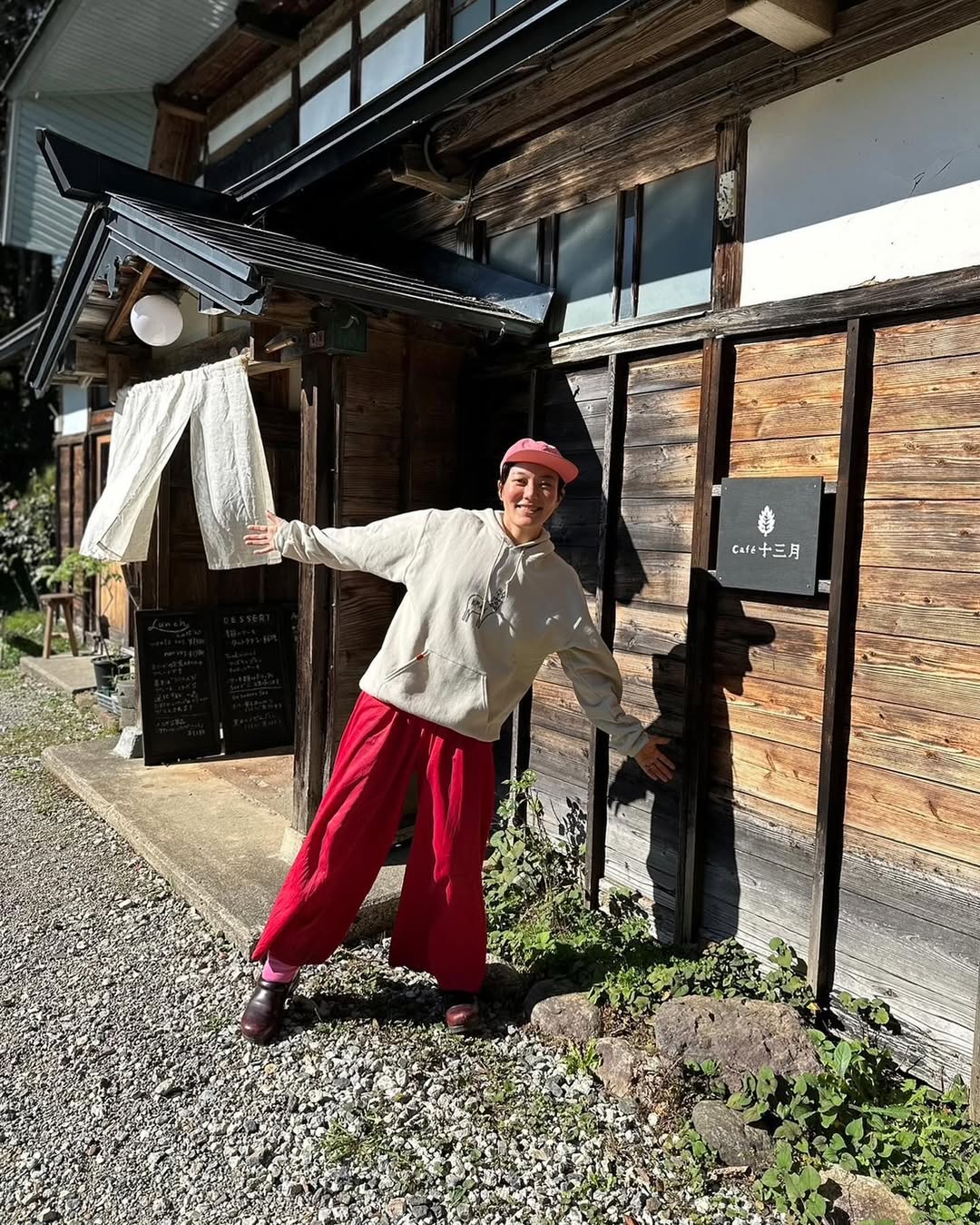 曾和周杰倫合作！最美女主角「甜美模樣迷倒無數人」　37歲「移居鄉村砍柴割草」遠離喧囂