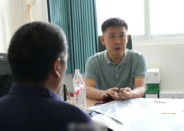 知名醫生驚傳車禍「搶救1天1夜不治」　小舅曝細節「不捨他替棄嬰免費醫治」