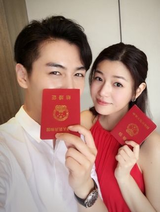 陳曉離婚後火速新戀情？與毛曉彤十年合作四部戲，親密互動引熱議