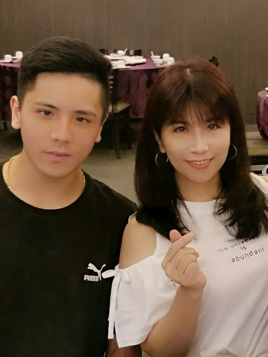 被視陳淑華接班人！台灣玉女「斷開15年婚姻」樂當阿嬤　「56歲穿中空裝」美貌流出