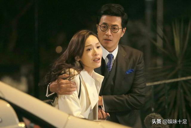 一度無法行走！資深男星「驚爆臥床1個月」暴瘦近7公斤　「嘗試多種療法、多次入院」現況曝光