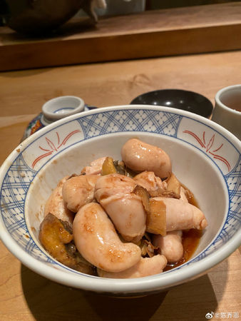 不畏小粉紅！陳喬恩「護航台灣一特色」遭大陸網友譏諷　霸氣「正面槓上酸民」：親，出去看看世界