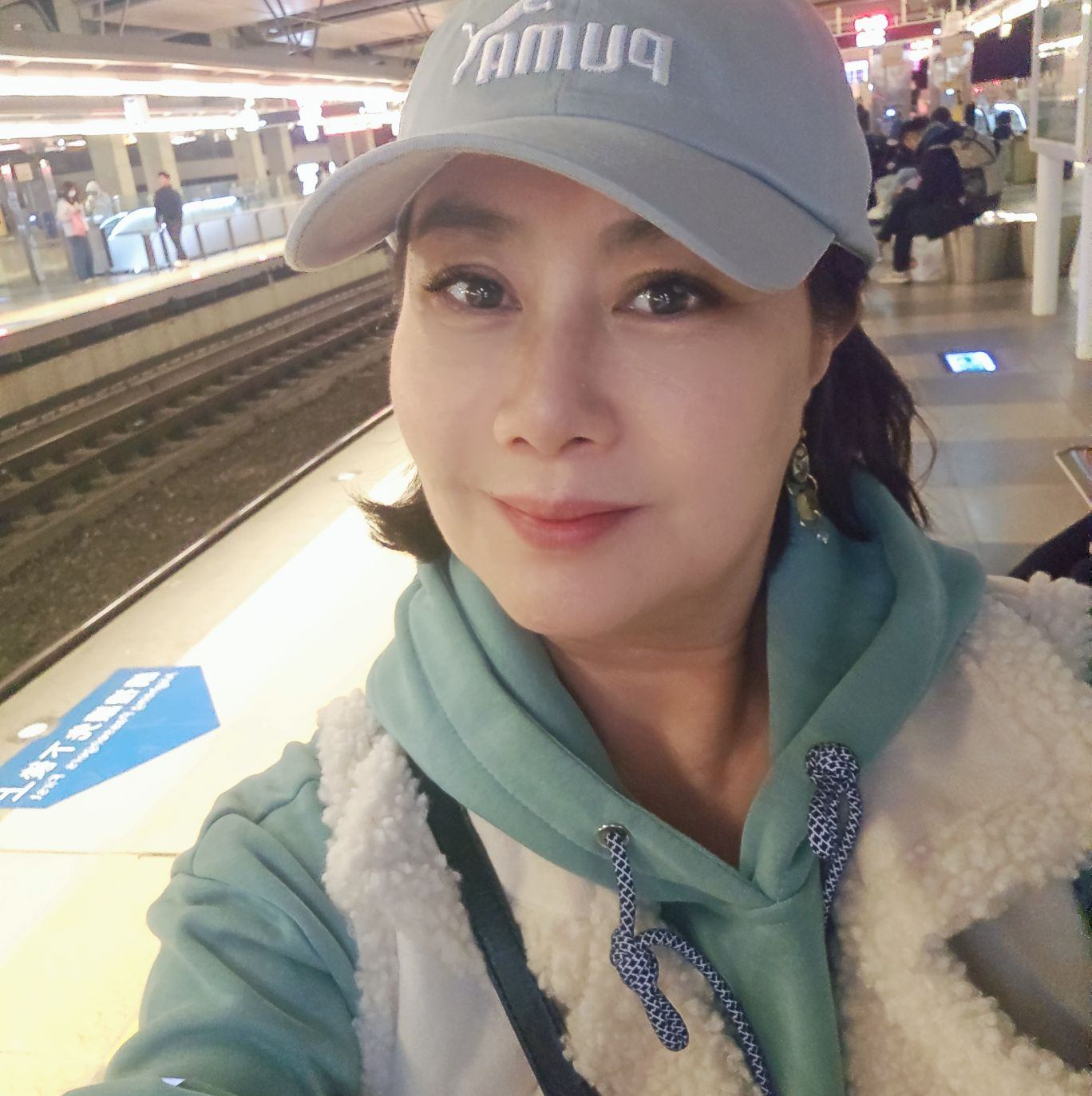 2段婚姻失敗!63歲戲說女星「驚爆下海陪酒」 女兒被抱走「失聯30年」