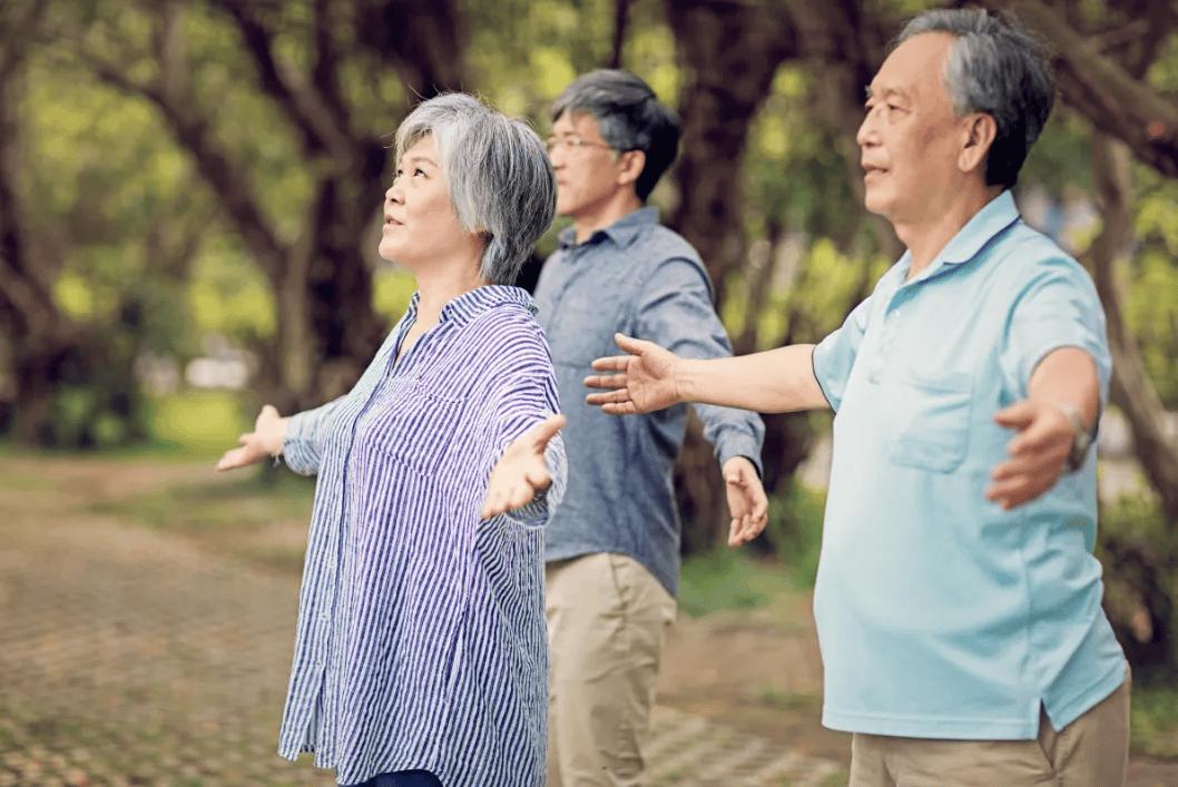 太胖太瘦都不行！老年人「最佳體重值」出爐　「控制在此範圍」晚年才健康