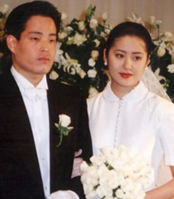 嫁進豪門息影8年！知名女星「卻遭夫家冷落」黯然離婚　被迫離開兒女「今54歲活出自我」