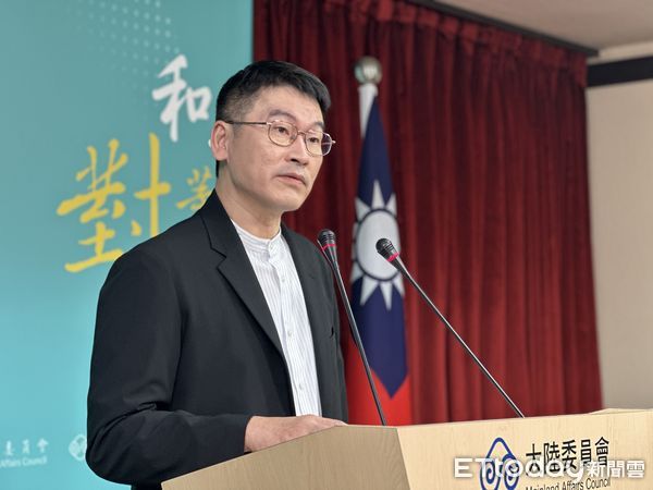 幫台灣人拿對岸身分！他「台灣身分被註銷」健保也沒了