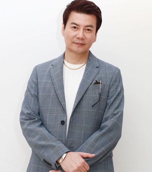 八點檔小生「霸氣送2寶貝女兒」1人1棟房當嫁妝　「愛女升上國中」決定賣房藏滿父愛
