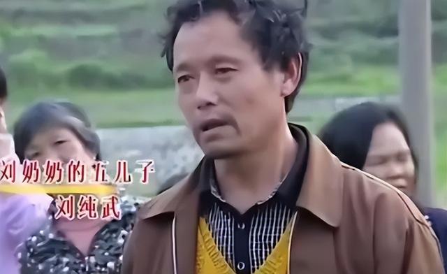 無人送醫！88歲老婦「絕望喝藥輕生」斷氣亡　兒子媳婦竟「冷眼旁觀3小時」：喪禮也別辦了吧...